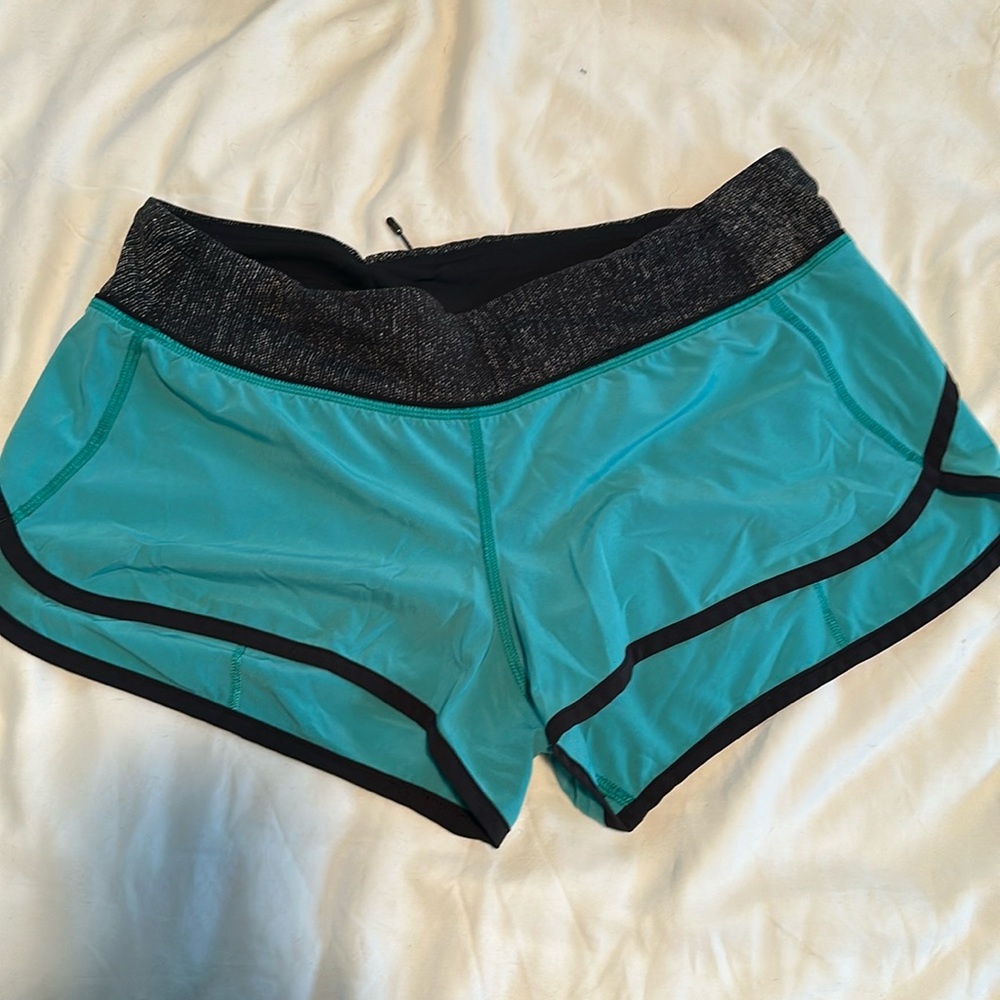 Lululemon speed up shorts size 8